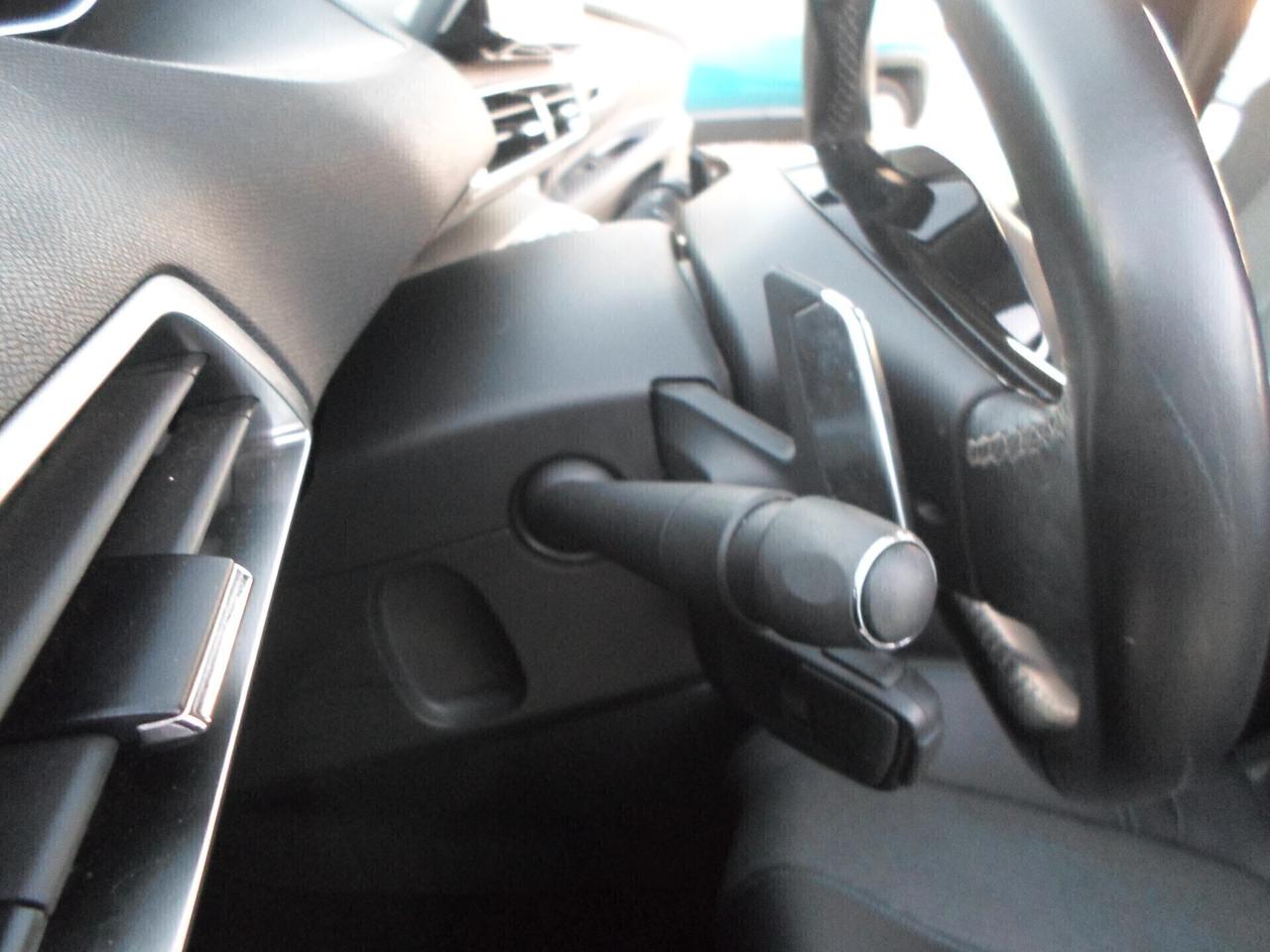 Peugeot 3008 BlueHDi 130 S&S EAT8 GT