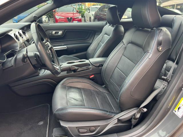 FORD Mustang Fastback 5.0 V8 aut. GT