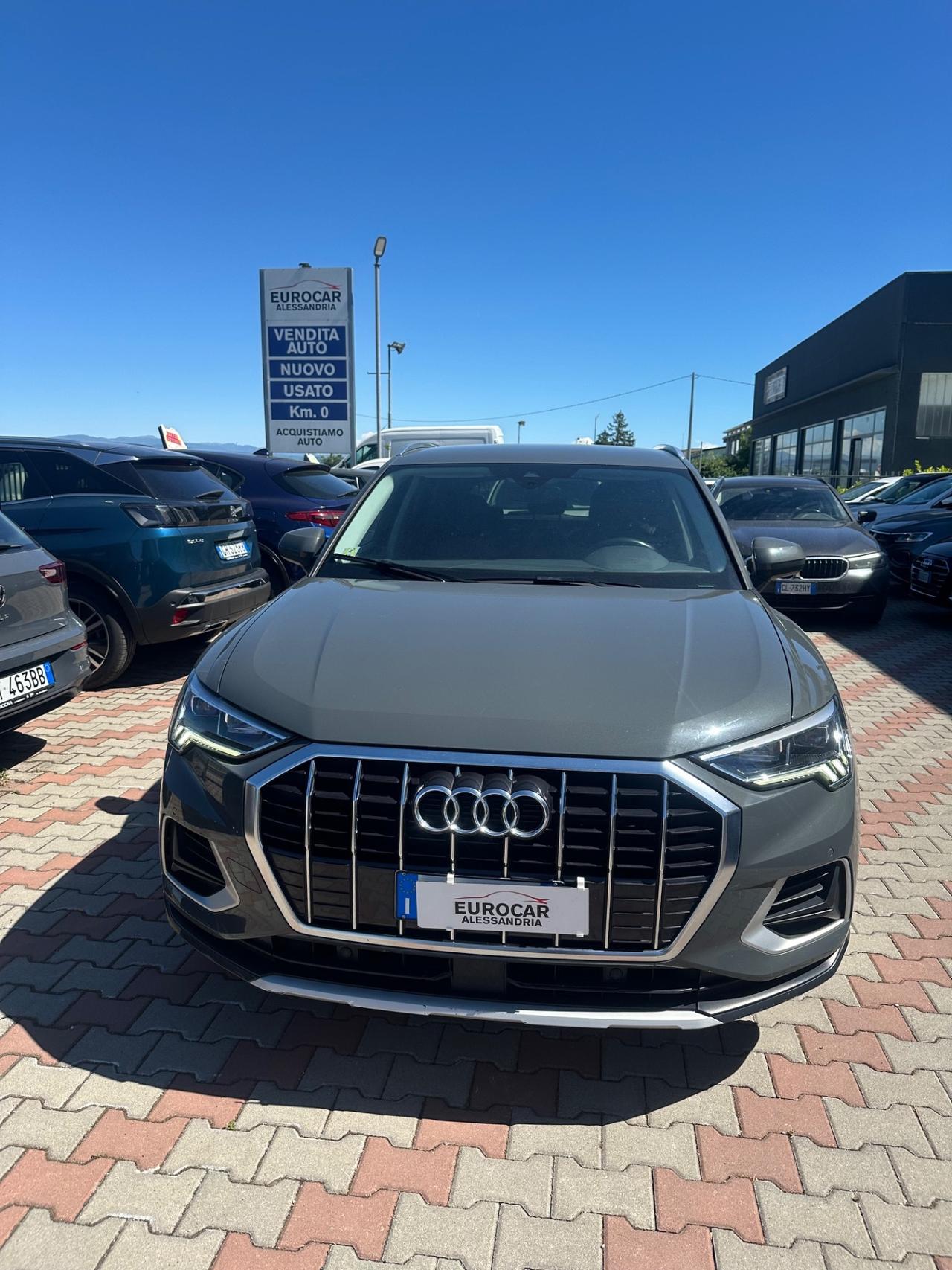 Audi Q3 35 TDI S tronic Business Advanced