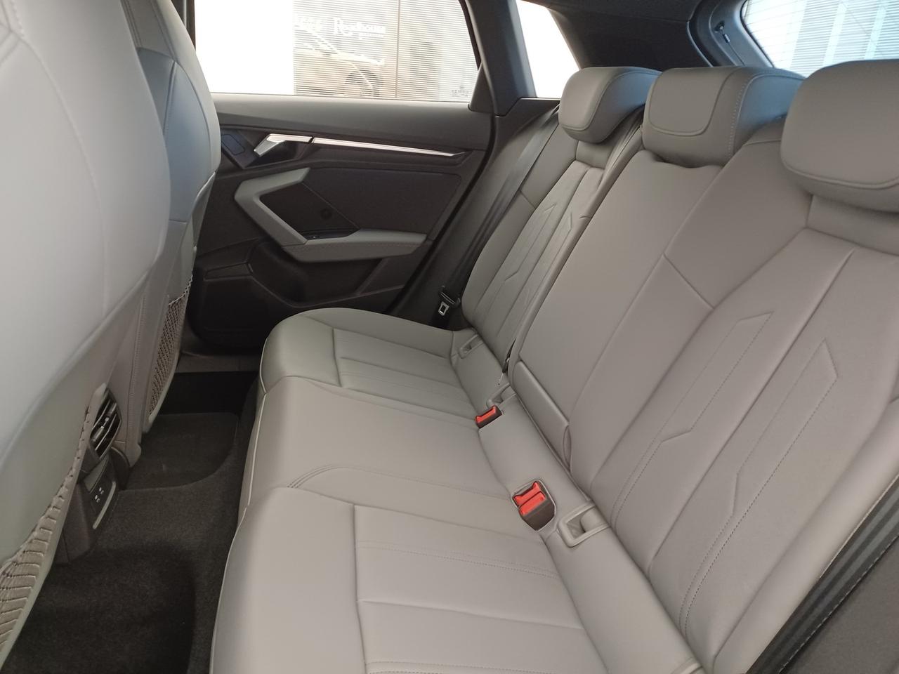Audi A3 sportback 40 1.4 tfsi e business advanced s-tronic