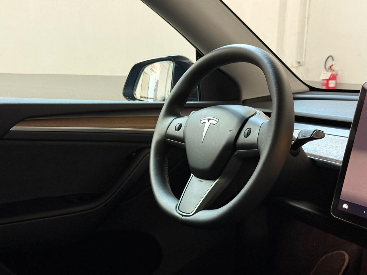 Tesla Model Y Performance AWD