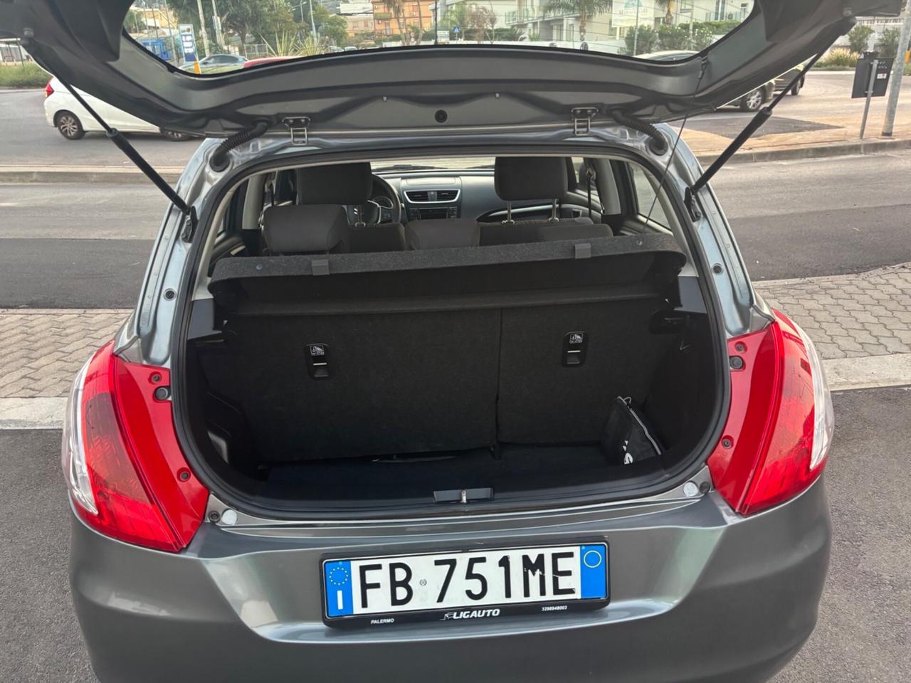 Suzuki Swift 1.3 DDiS 5 porte B-Top