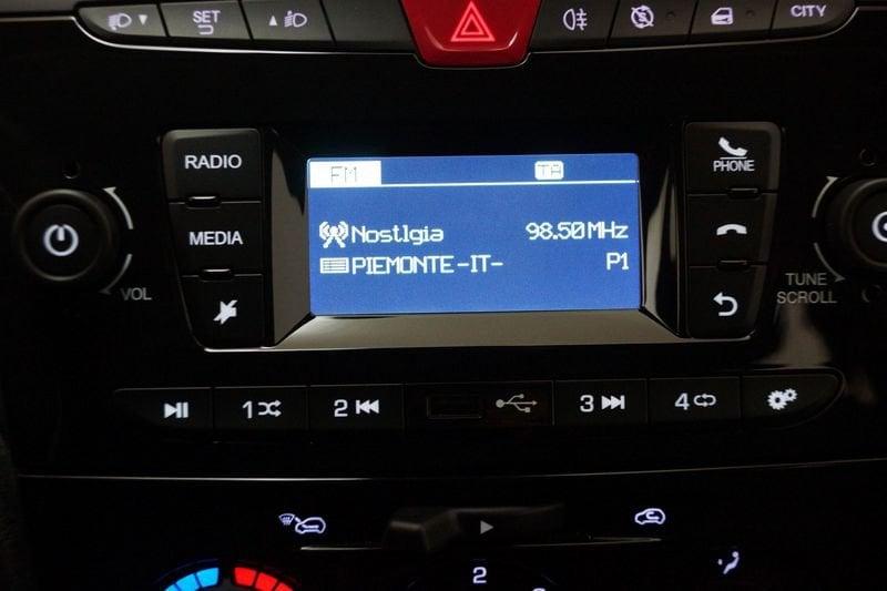 Lancia Ypsilon 1.0 FireFly 5 porte S&S Hybrid Silver