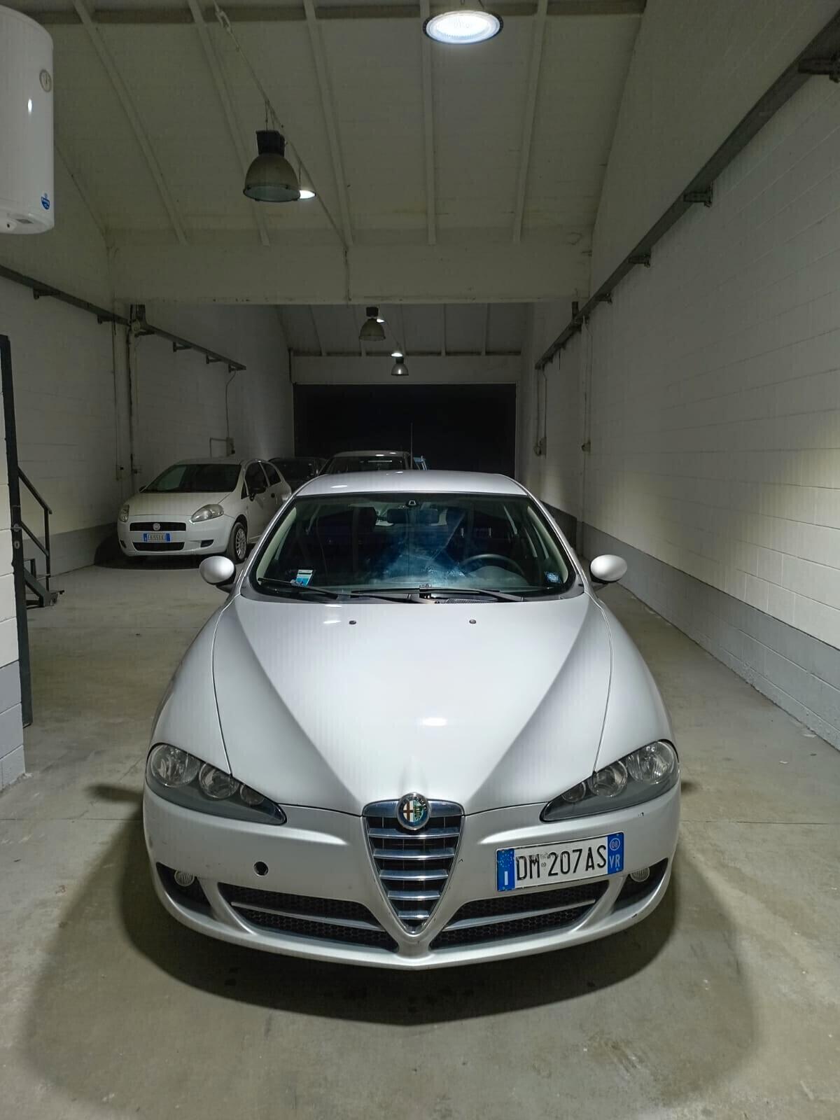 Alfa Romeo 147 1.6 16V TS (105) 5 porte Progression METANO