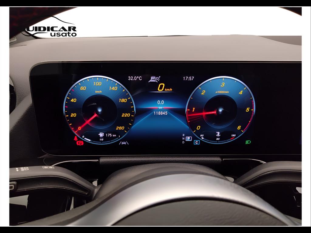 Mercedes-Benz GLA-H247 2020 - GLA 200 d Premium 4matic auto