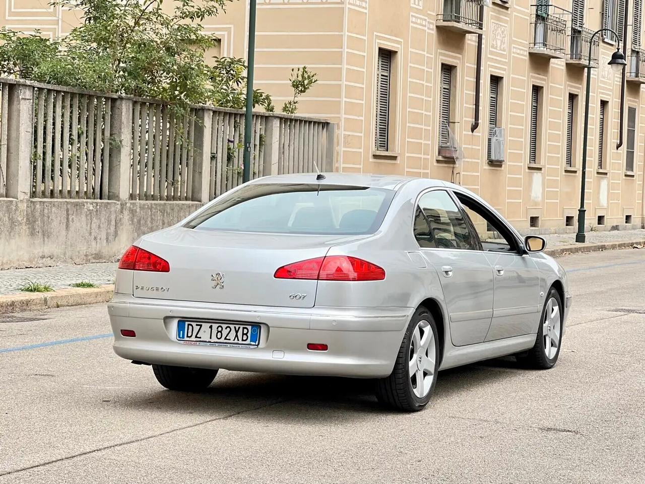 Peugeot 607 2.7 V6 24V HDi FAP aut. Titanio