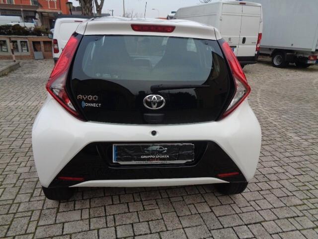 Toyota Aygo Connect 1.0 VVT-i 72 CV 5 porte x-play MMT AUTOMATICA