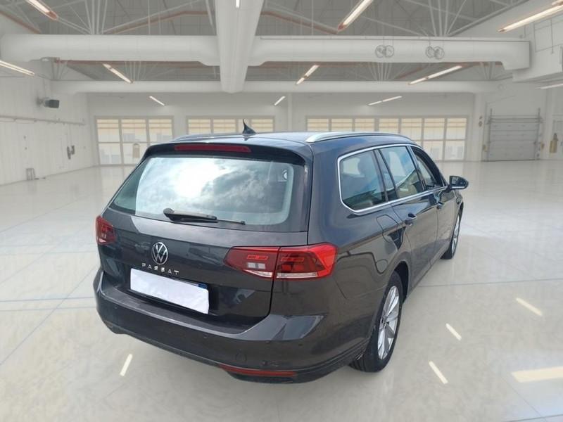 VOLKSWAGEN PASSAT VARIANT 2.0 TDI SCR EVO 110KW BUSINESS STATION WAGON