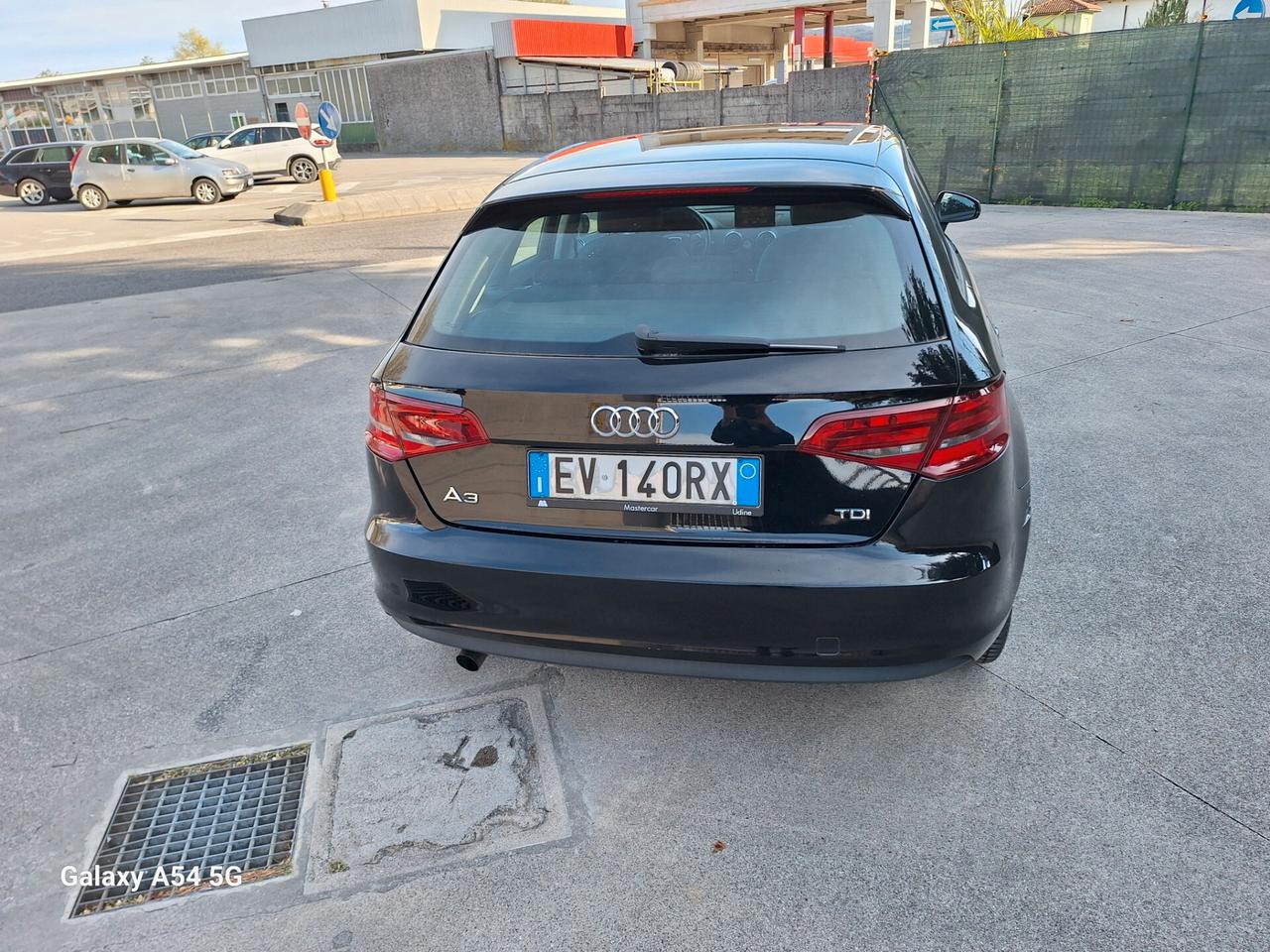Audi A3 1.6 TDI Attraction S Tronic