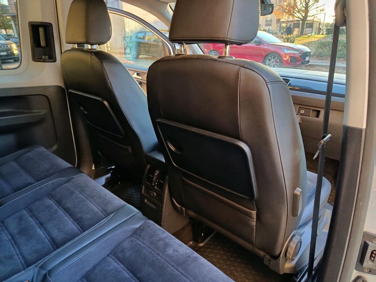 Volkswagen Caddy Highline 2.0 TDI BlueMotion #8038