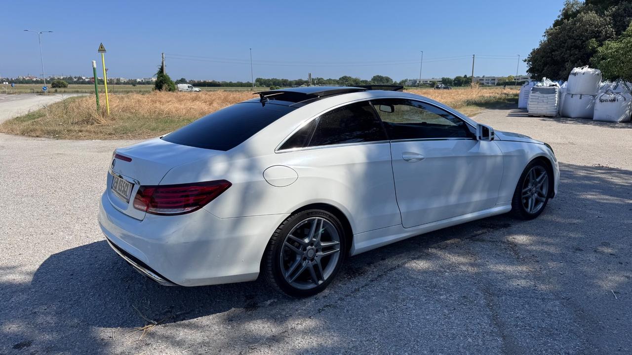 Mercedes-benz E 220 Coupé BlueTEC Premium