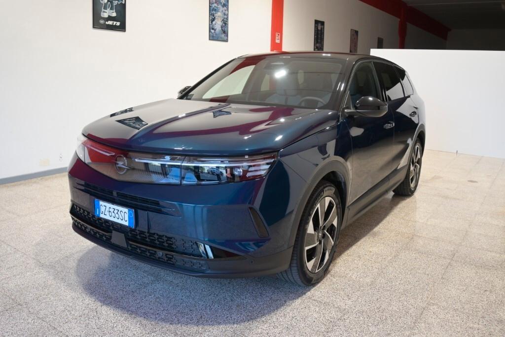 OPEL GRANDLAND 1.2 145CV EDCT HYBRID GS ( FARI LED - COCKPIT - ADAPTIVE CRUISE - AMBIENT LIGHTS - NAVI - MIRROR - PDC - TELECAMERA POST. - CERCHI 19 - TETTO BICOLORE )