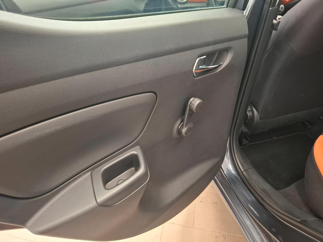 Nissan Micra 1.0L 12V 5 porte Business 2017 km 38.500
