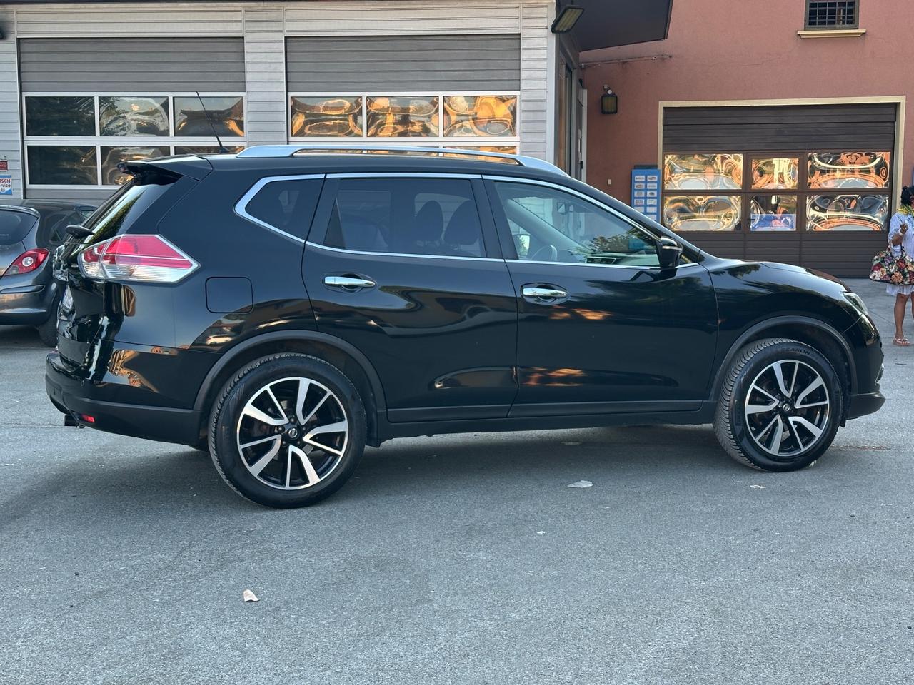 Nissan X-Trail 1.6 dCi Tekna solo 140mila km + gancio