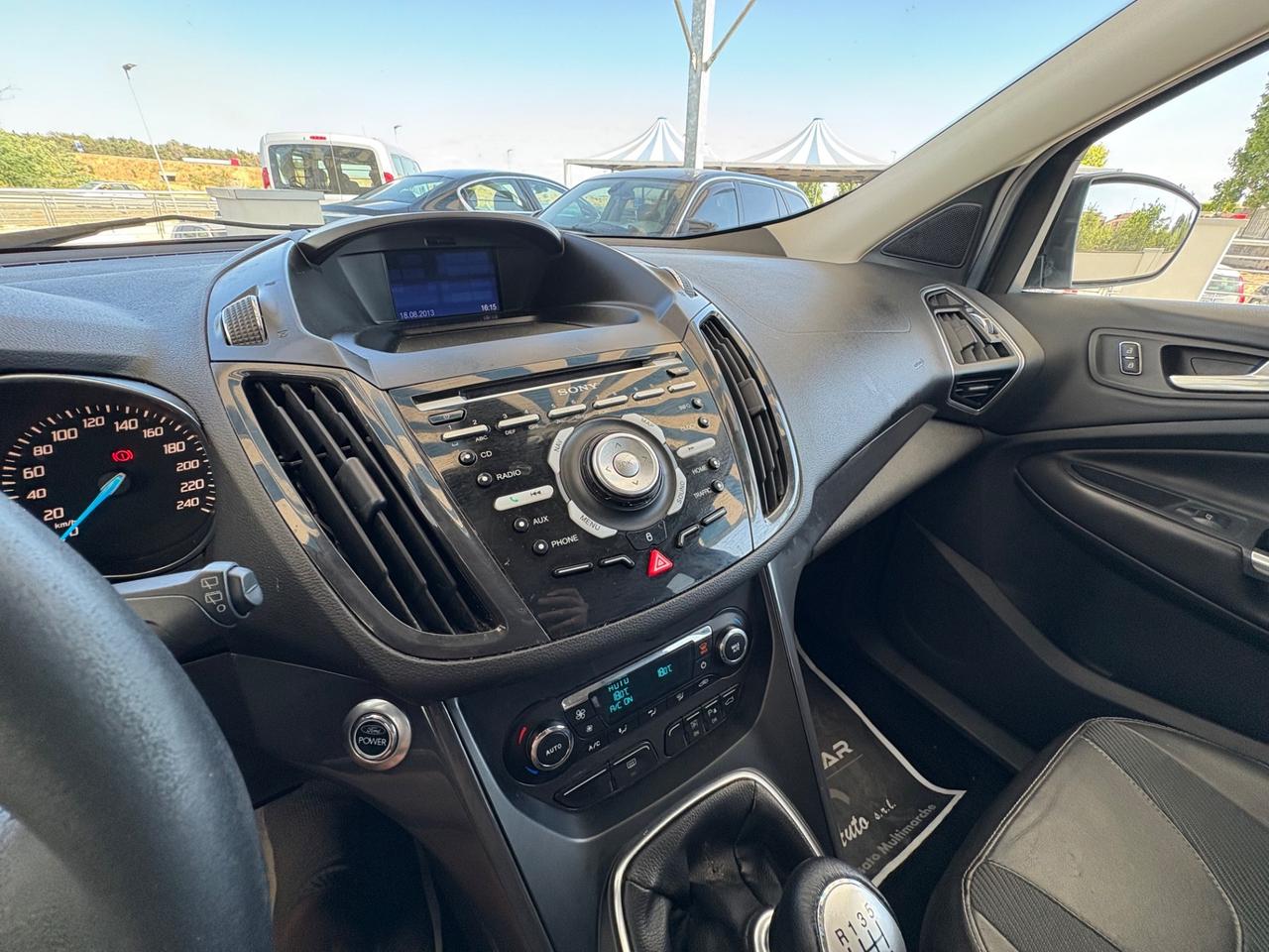 Ford Kuga 2.0 TDCI 140 CV 2WD Titanium GANCIO TRAINO