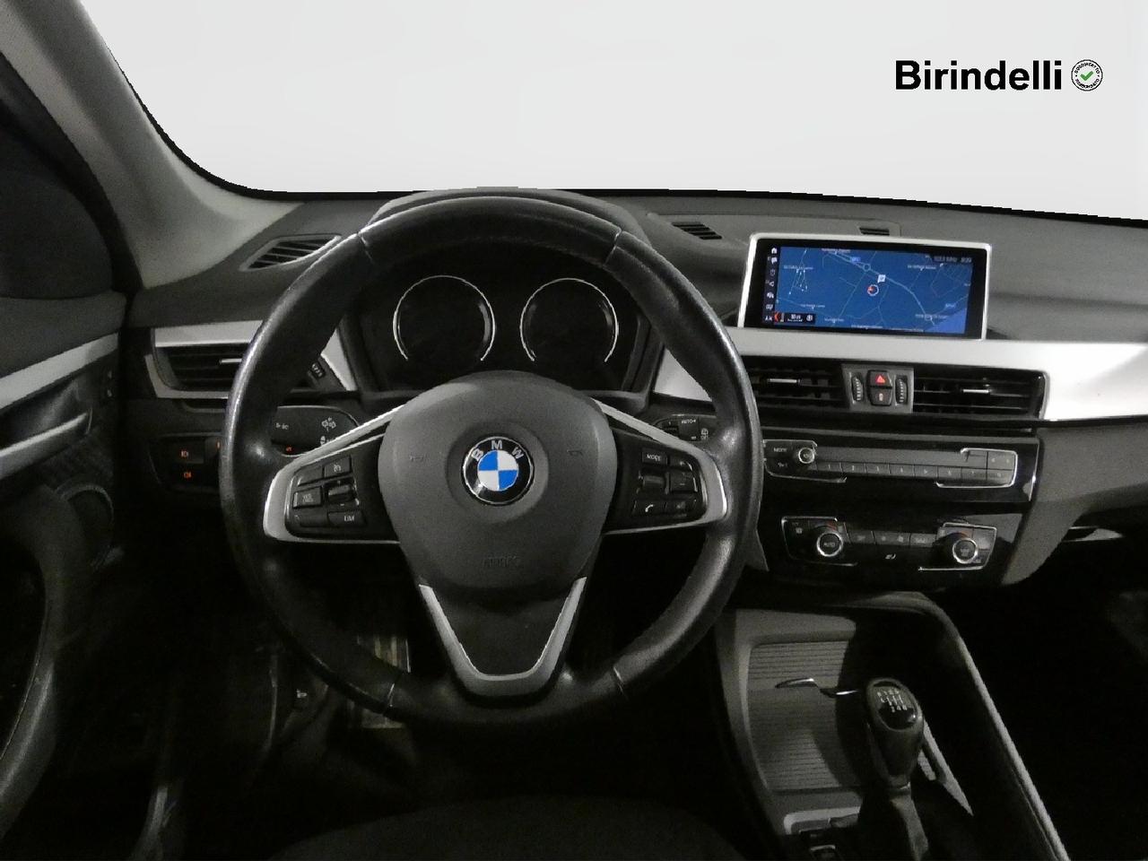 BMW X1 (F48) - X1 sDrive18d Business Advantage