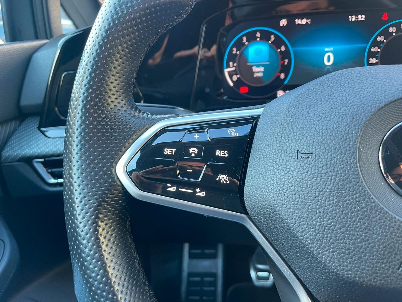 Volkswagen Golf 1.5 TSI EVO ACT R-Line