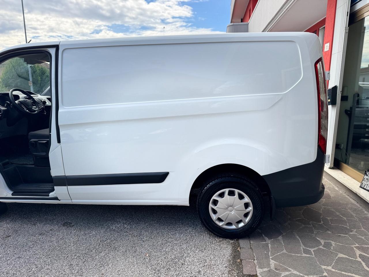 Ford Transit Custom 310 2.2 TDCi 125CV PC Furgone Trend