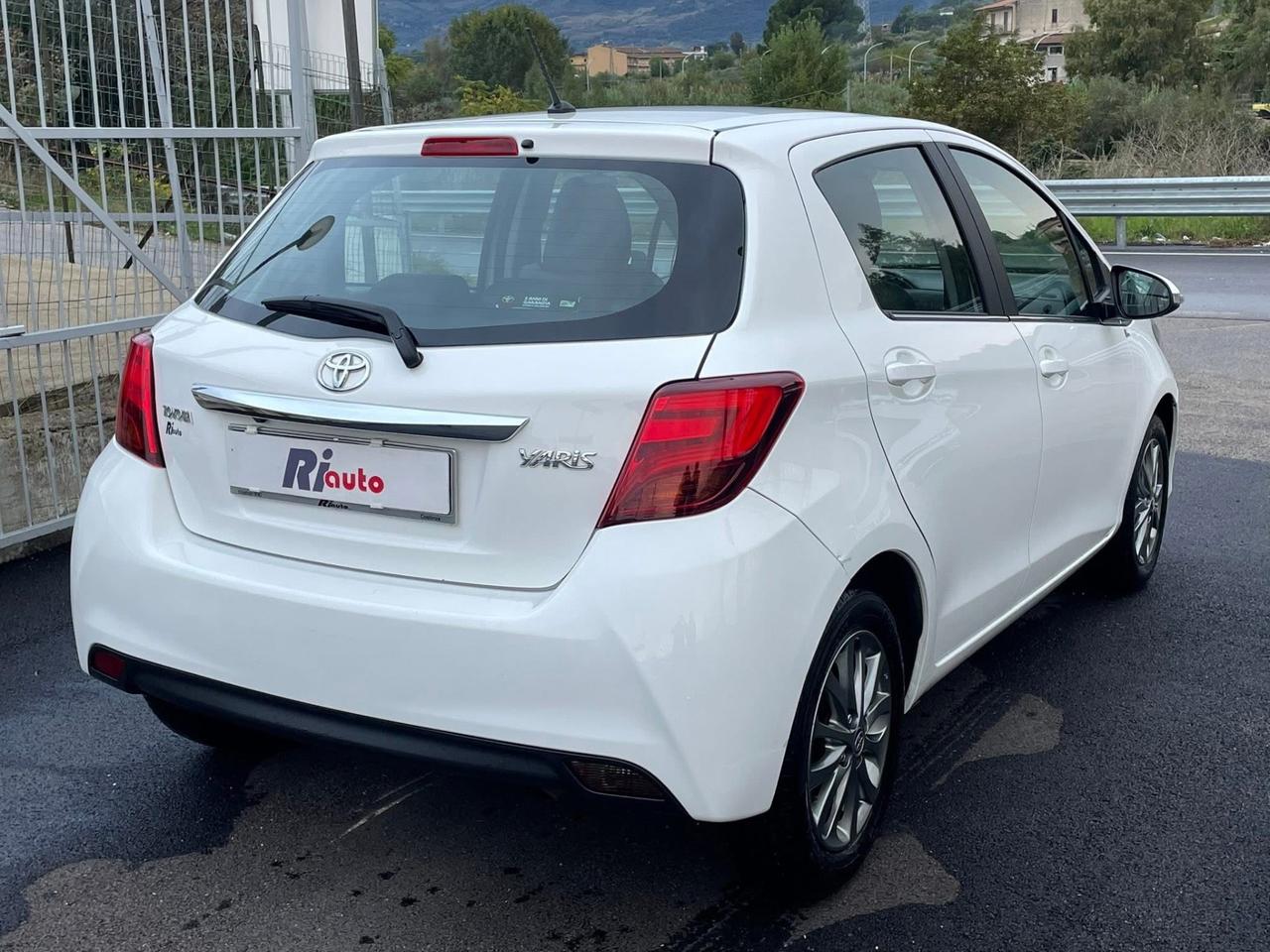 Toyota Yaris 1.4 D-4D 5 porte Lounge