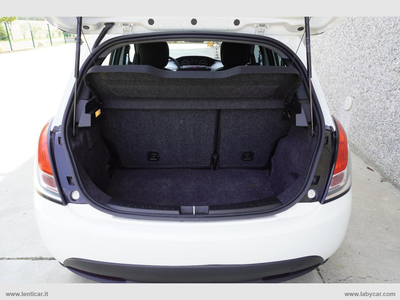 LANCIA Ypsilon 1.0 FireFly 5pS&S Hyb. Eco Silv.