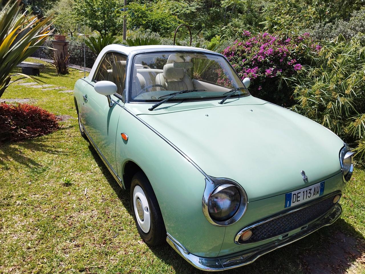 Nissan Figaro