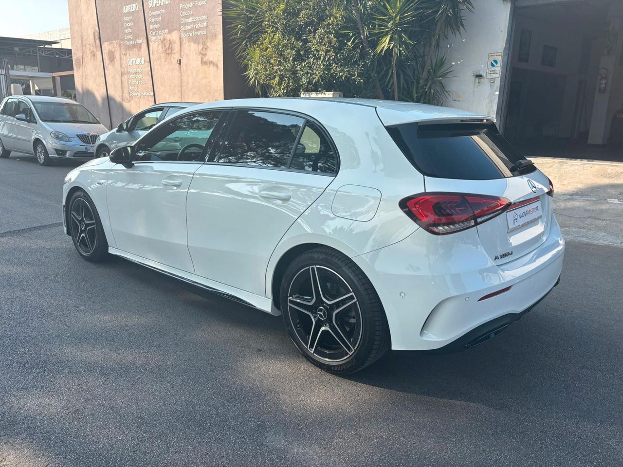 Mercedes-benz 180 Mercedes A180d motore MERCEDES 2.0 AMG Premium Night edition
