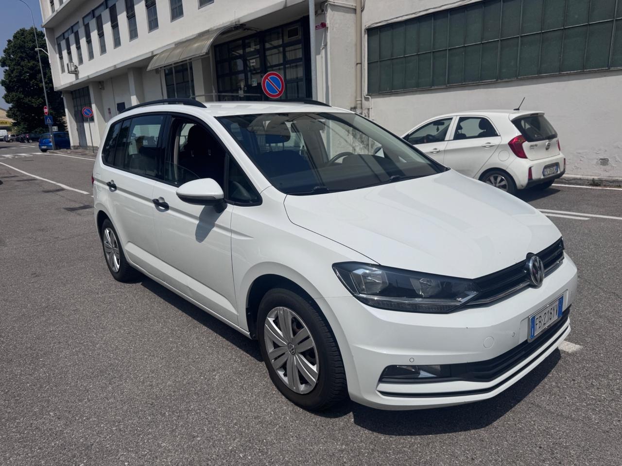 Volkswagen Touran 1.6 TDI BlueMotion 2016