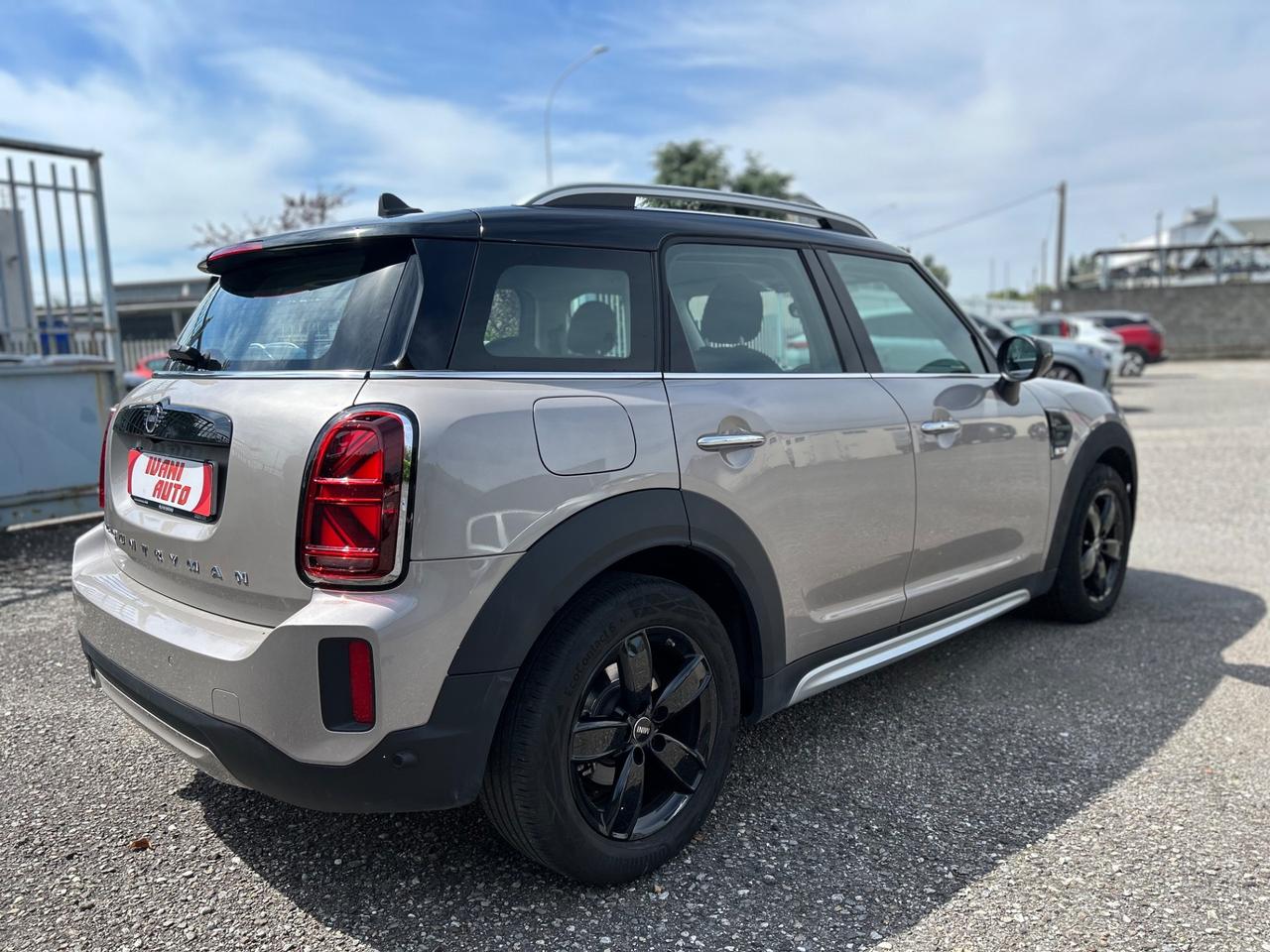 Mini Cooper Countryman 1.5 IN ARRIVO