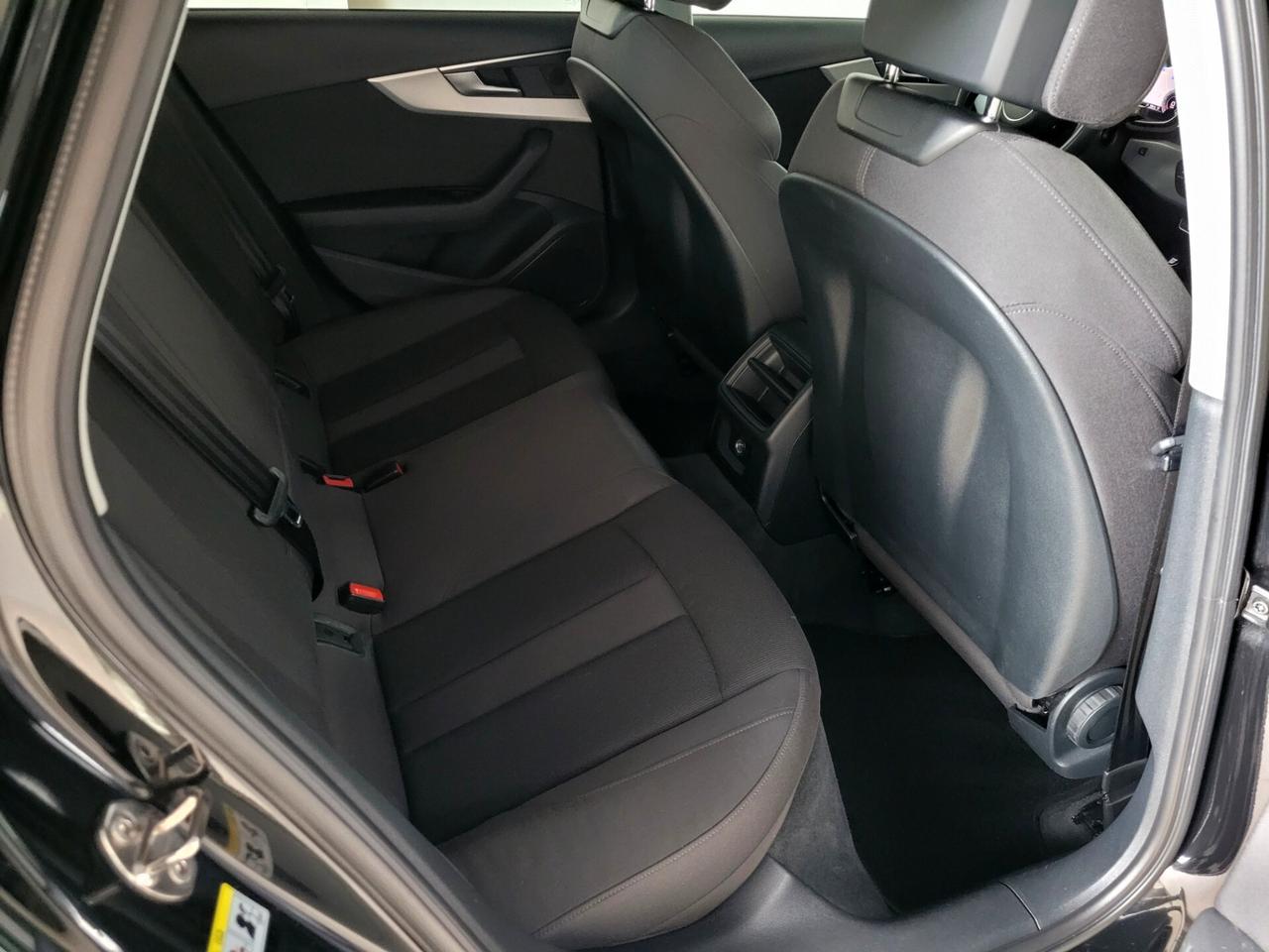 Audi A4 allroad 40 2.0 TDI QUATTRO S TRONIC NAVI GANCIO MATRIX
