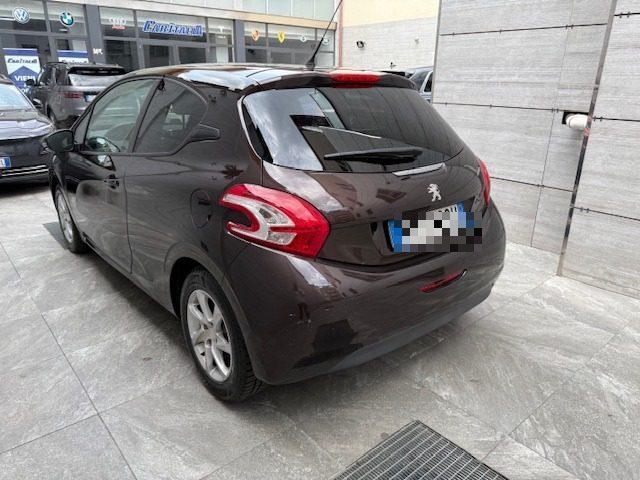 PEUGEOT 208 1° serie 1.2 VTi 82 CV 3 porte Access