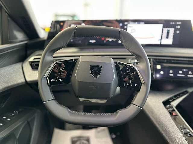Peugeot 5008 Hybrid 145 e-DCS6 Allure