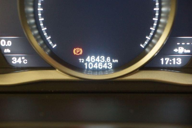 Volvo V60 Cross Country D3 Geartronic Business Plus