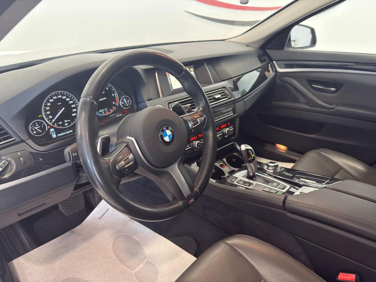 BMW 520d xDrive Touring Luxury - 190cv * Pelle * Navi * History service BMW