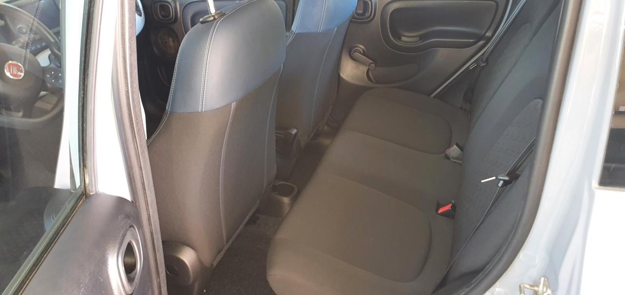 Fiat Panda 1.0 FireFly S&S Hybrid City Cross