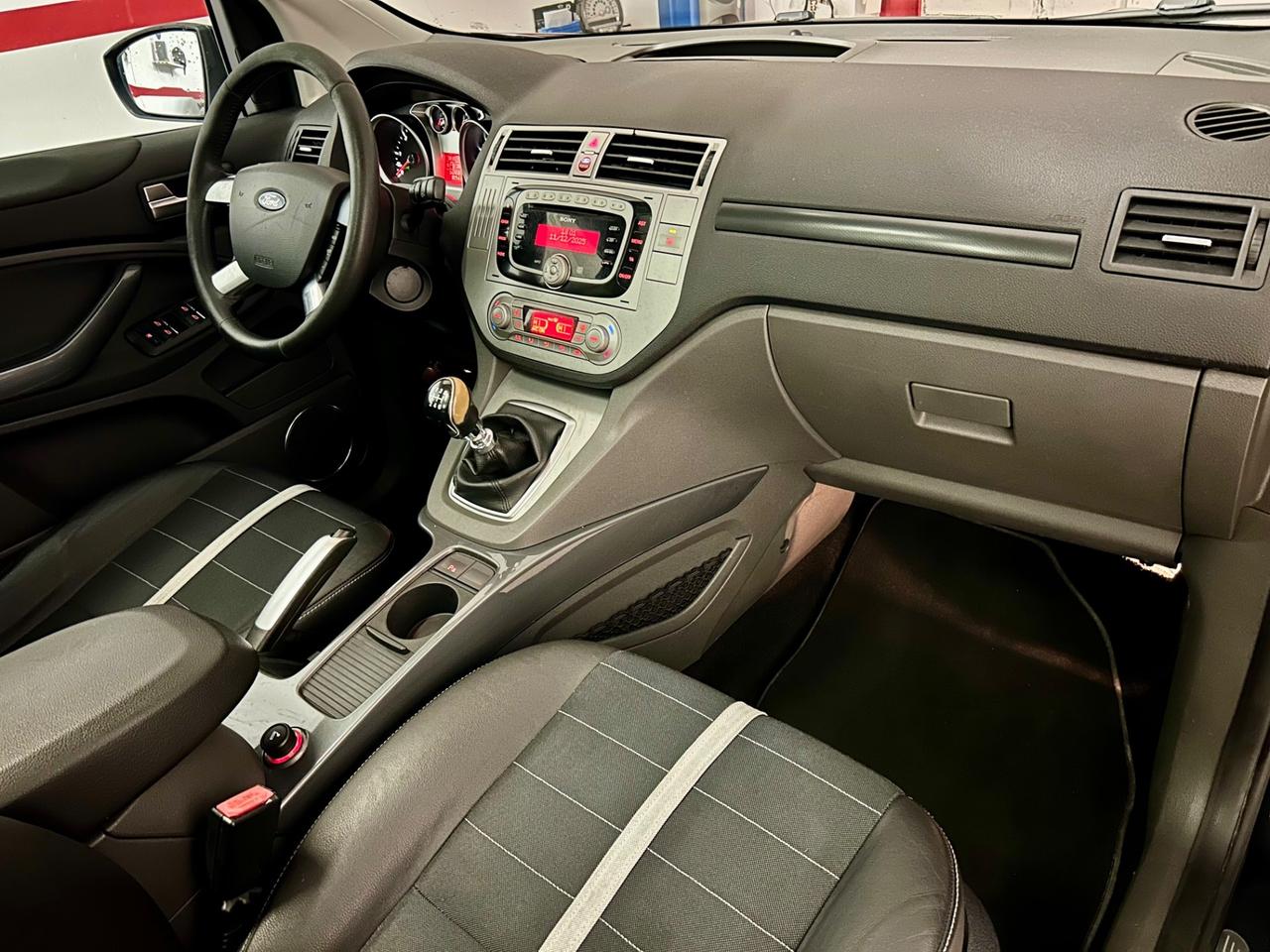 Ford Kuga 2.0 TDCi 136 CV 4WD Titanium DPF