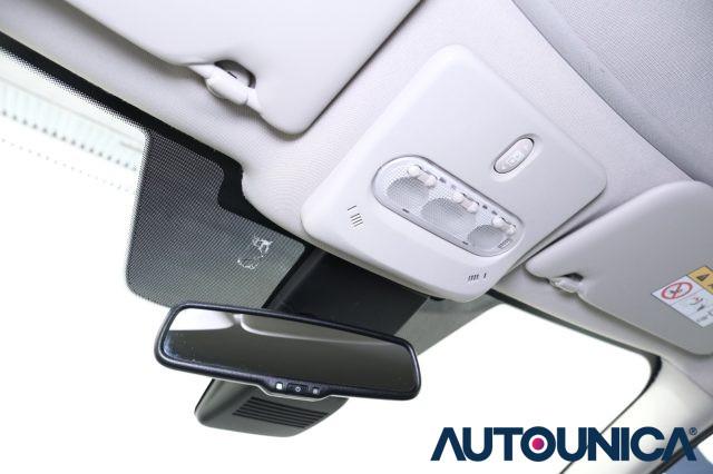 NISSAN Qashqai 1.2 DIG-T N-CONNECTA NEOPATENTATI TETTO PANORAMA