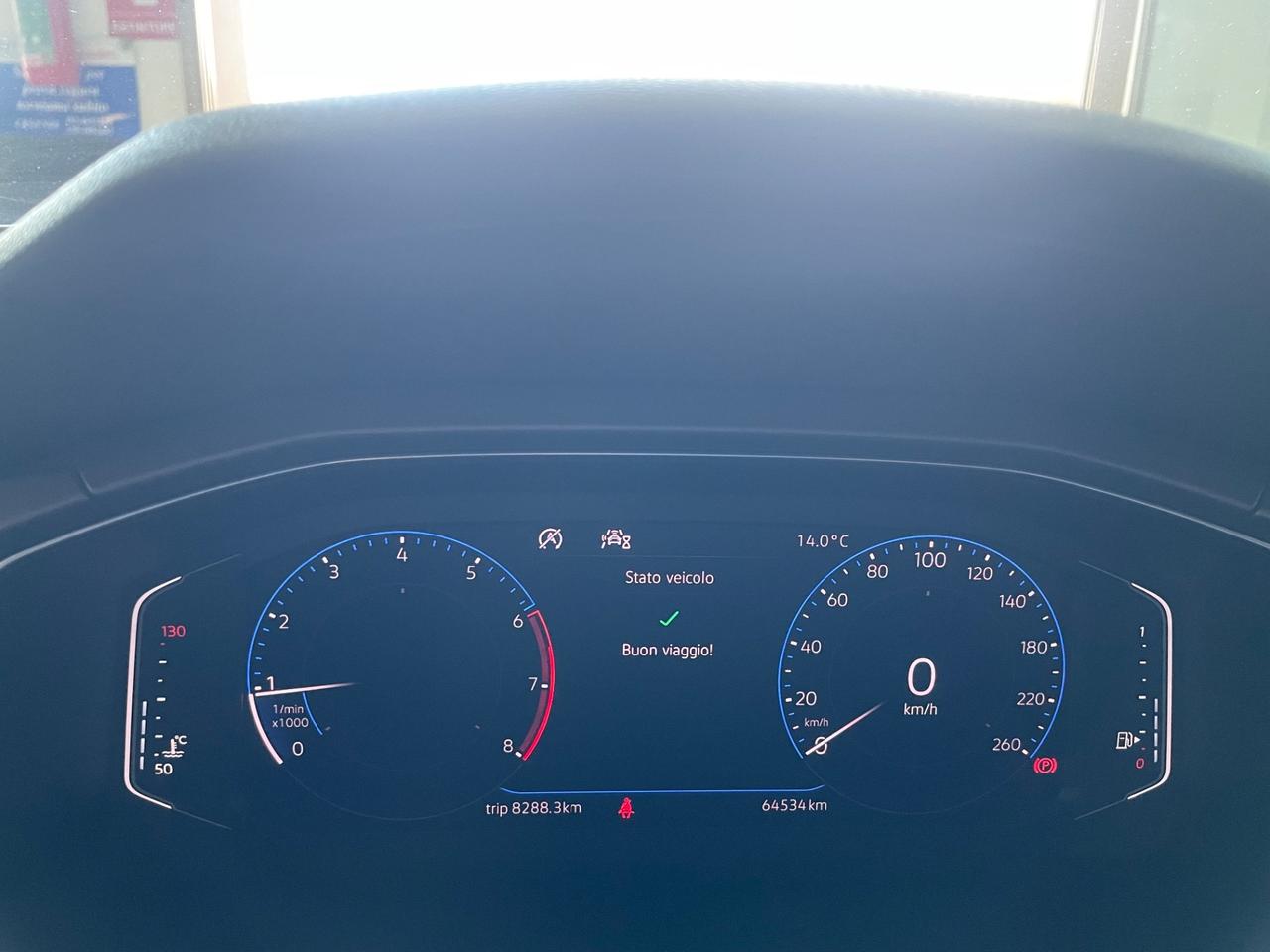 Volkswagen T-Roc 1.0 TSI 115 CV Style BlueMotion Technology - Nessun vincolo -