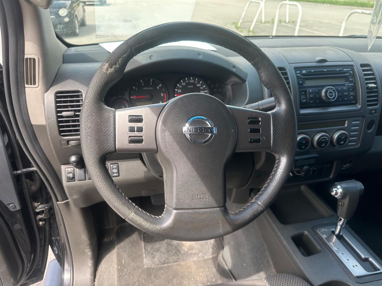 Nissan Navara 2.5 dCi 4 porte Double Cab LE