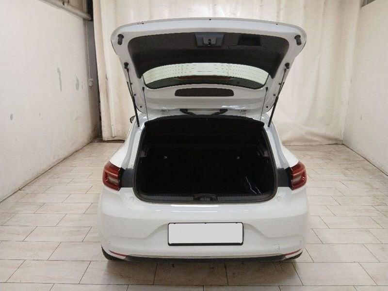 Renault Clio 1.6 E-Tech hybrid Intens 140cv auto my21