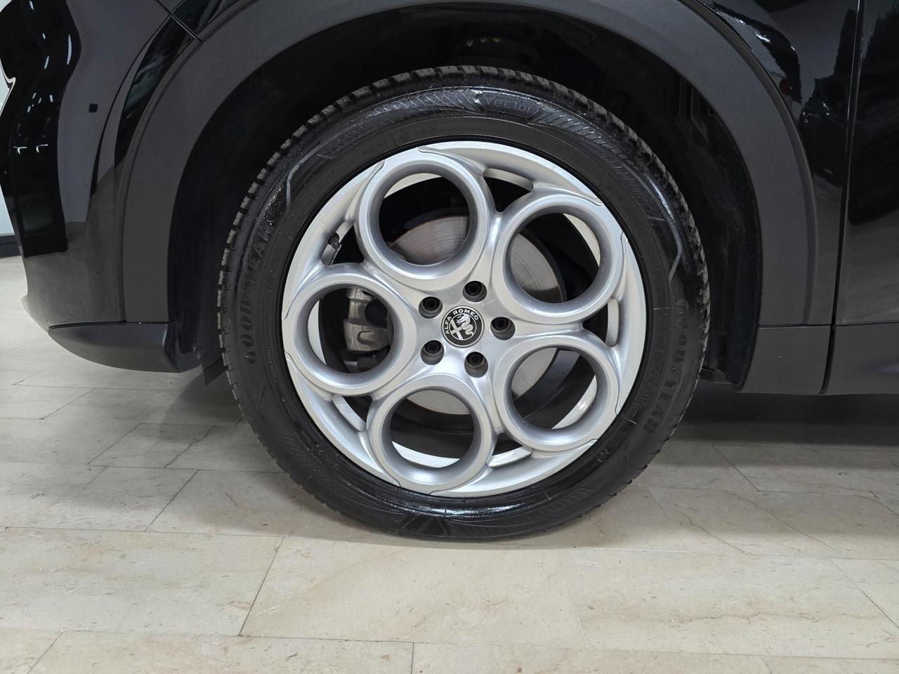Alfa Romeo Tonale 1.6 diesel 130 CV TCT6 Sprint