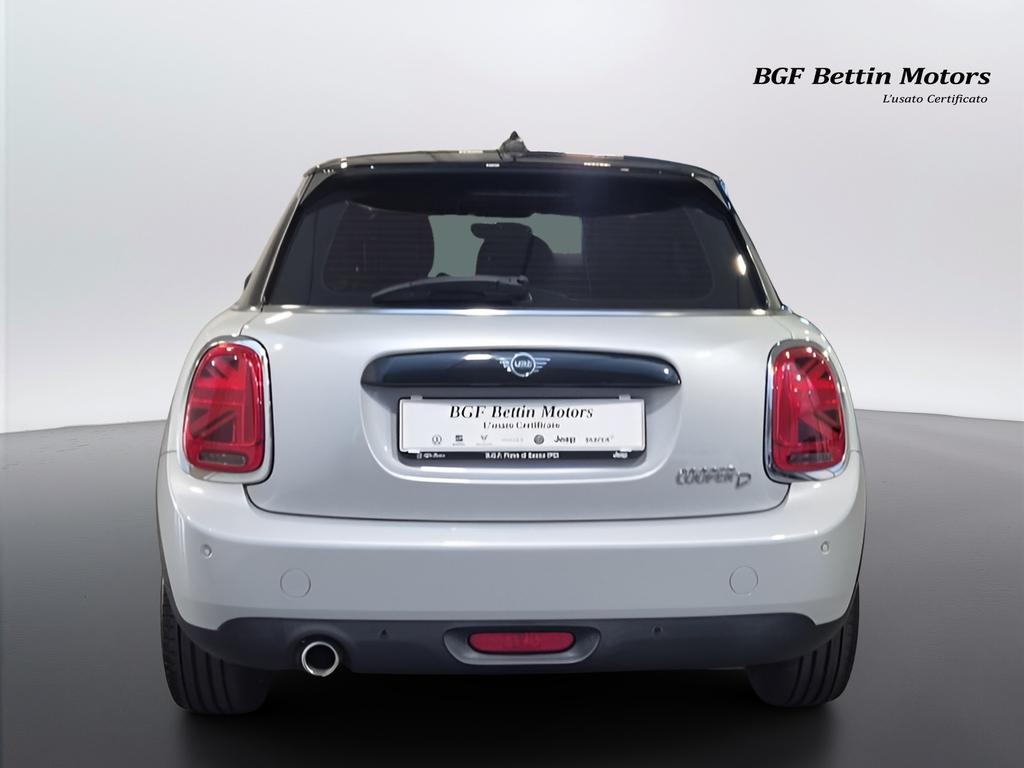 Mini Cooper D 1.5 TwinPower Turbo Cooper D Boost DCT