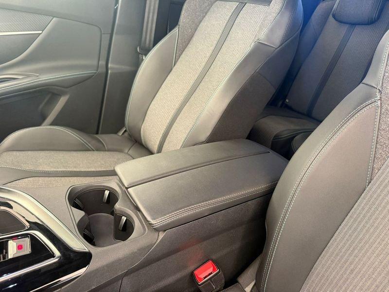 Peugeot 5008 BlueHDi 130 S&S EAT8 Allure Pack