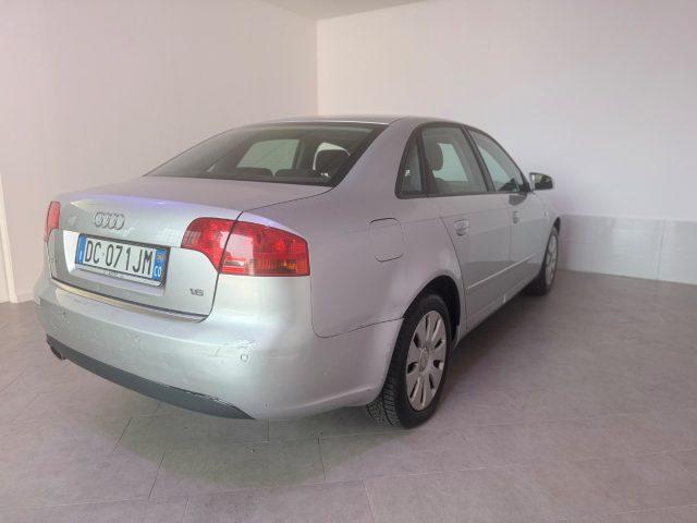 AUDI A4 1.6 Sport