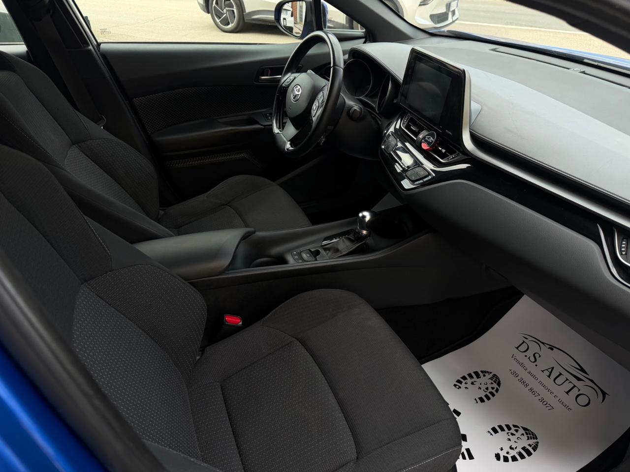 Toyota C-HR 1.8 Hybrid E-CVT Business OK Neopatentati