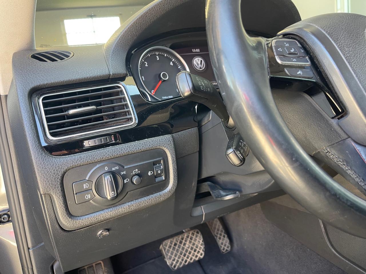 Volkswagen Touareg 3.0 TDI 240 cv Tiptronic