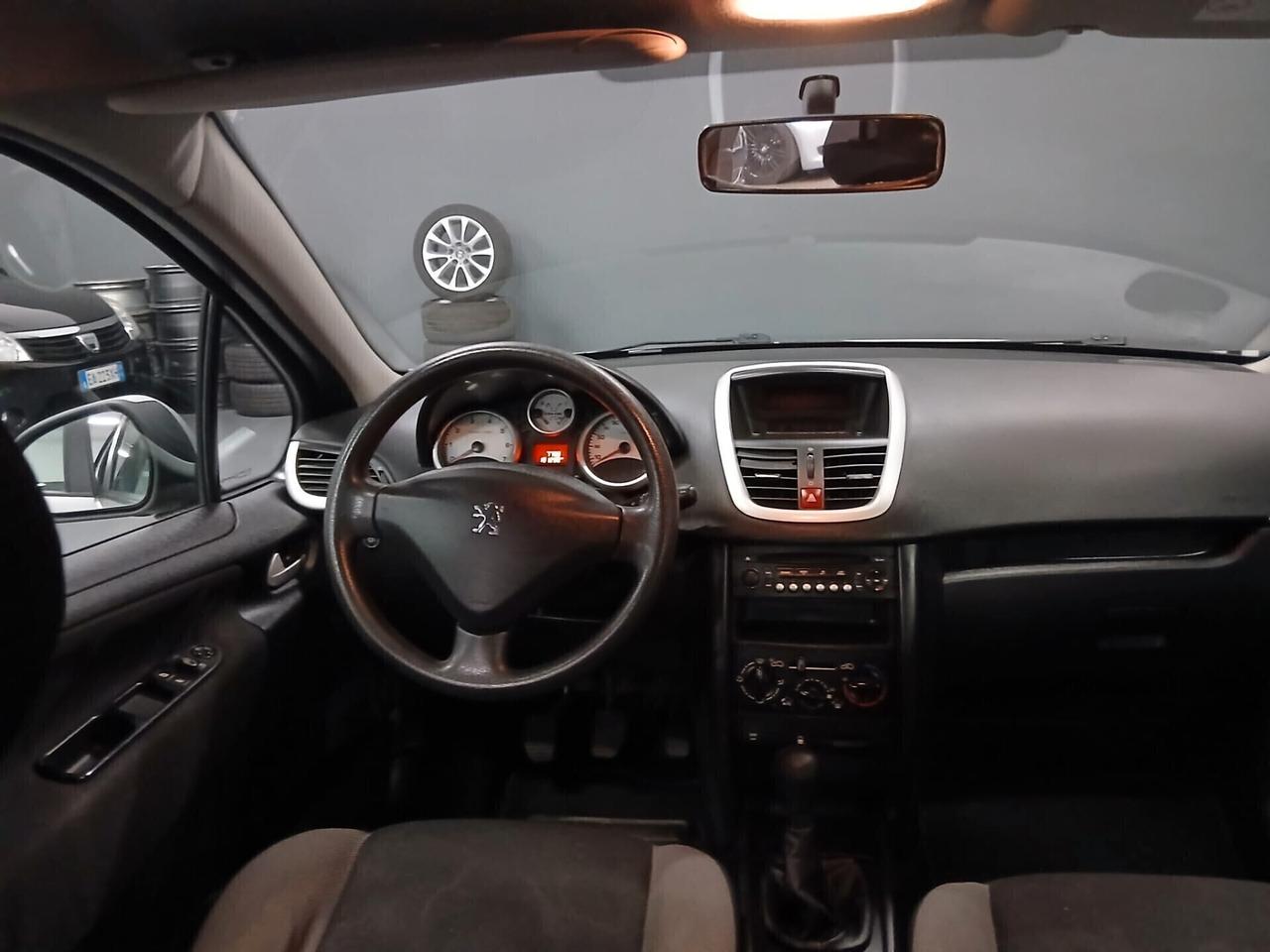 Peugeot 207 1.4 8V 75CV 5p. Energie Sport ECO GPL Motore revisionato totalmente