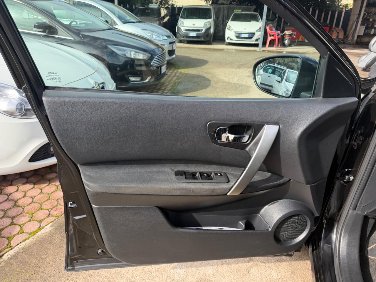 Nissan Qashqai 1.5 dCi Km Certificati