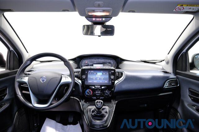LANCIA Ypsilon 1.0 FIREFLY 5 PORTE S&S HYBRID GOLD PLUS