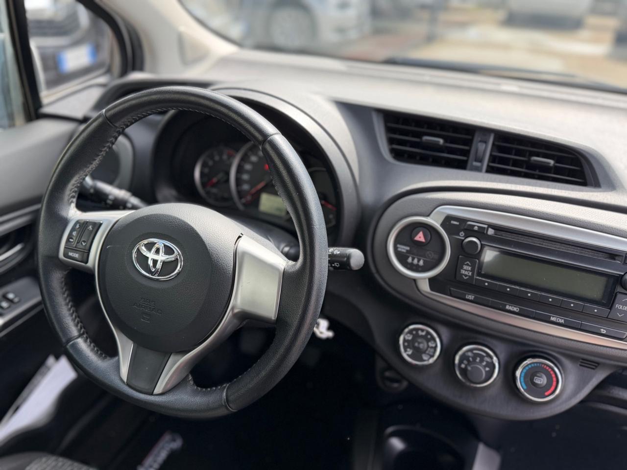 Toyota Yaris 1.4 D-4D 5 porte Km Certificati