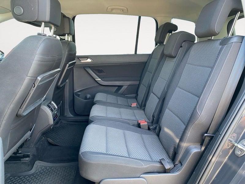 Volkswagen Touran 1.5 TSI EVO Business
